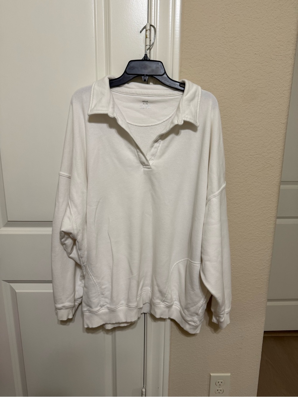 Aerie white Pullover Polo Sweatshirt pockets oversized loungewear comfy errands